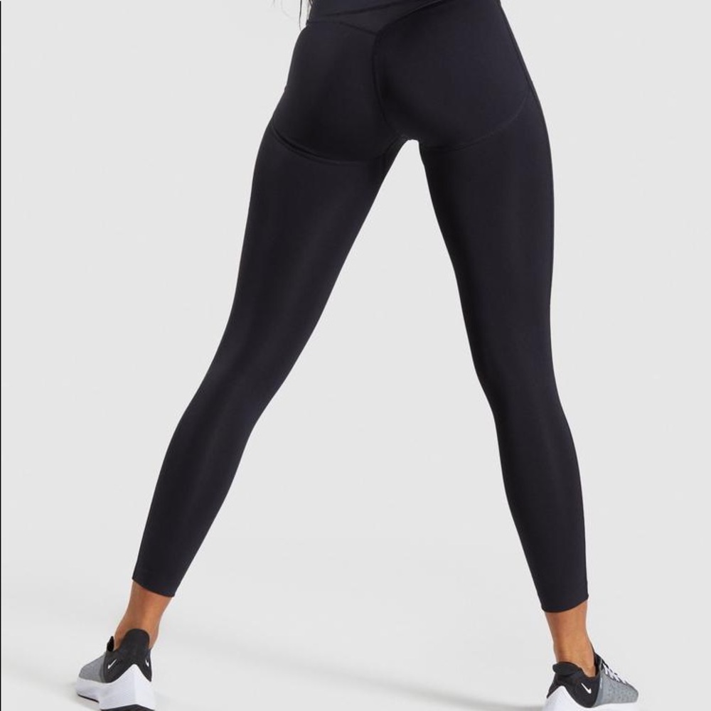 GymShark EXO leggings - Picture 2 of 8